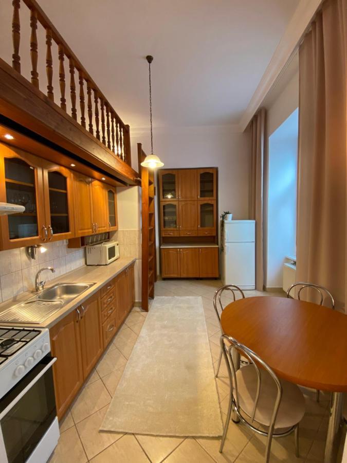 Apartment In City Center Кошице Екстериор снимка